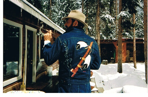 GicaArt embroidered jean jacket.