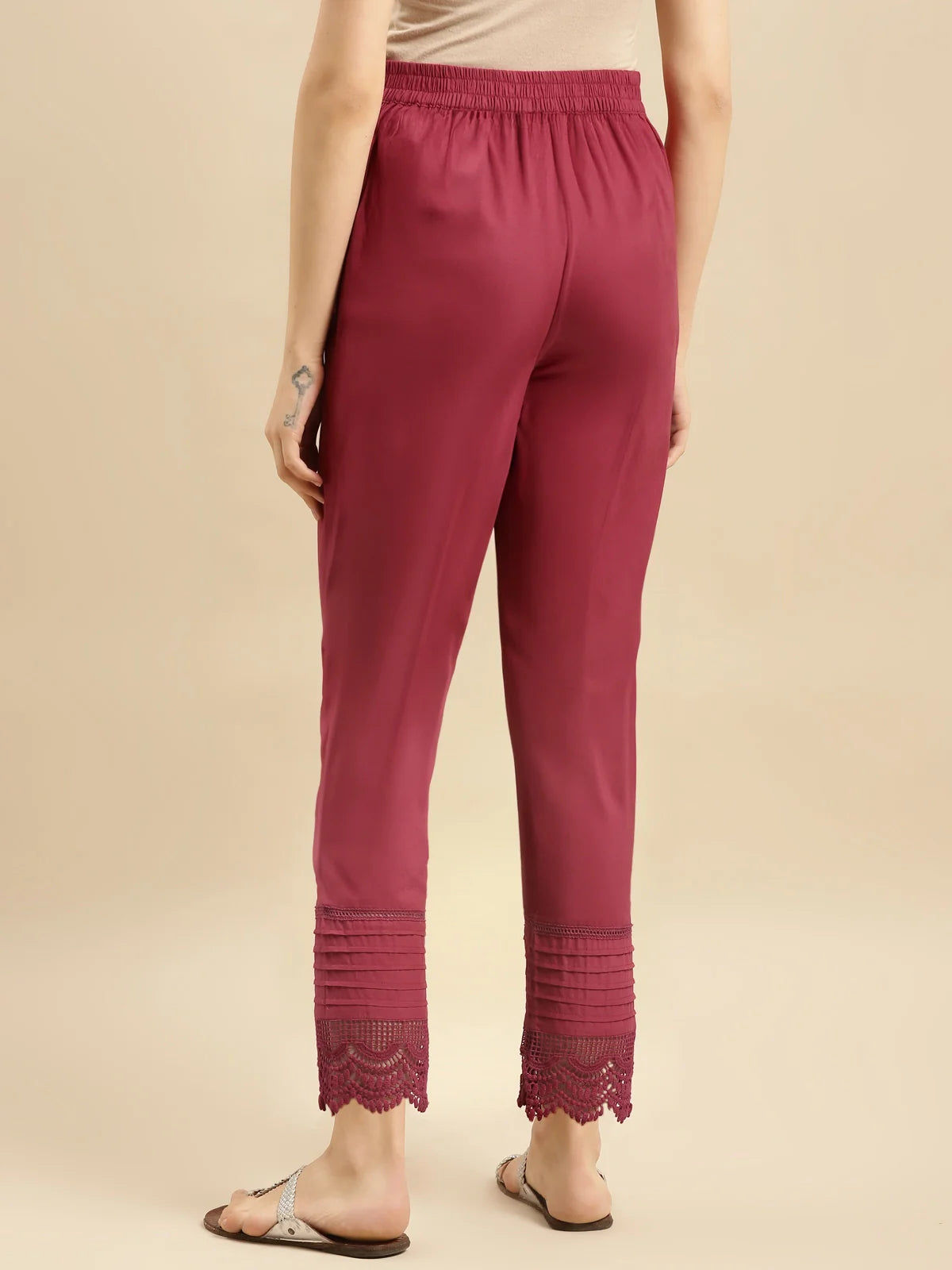 Cotton Solid Calf Length Straight Pant