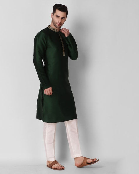 Embroidered Kurta & Pyjama Set