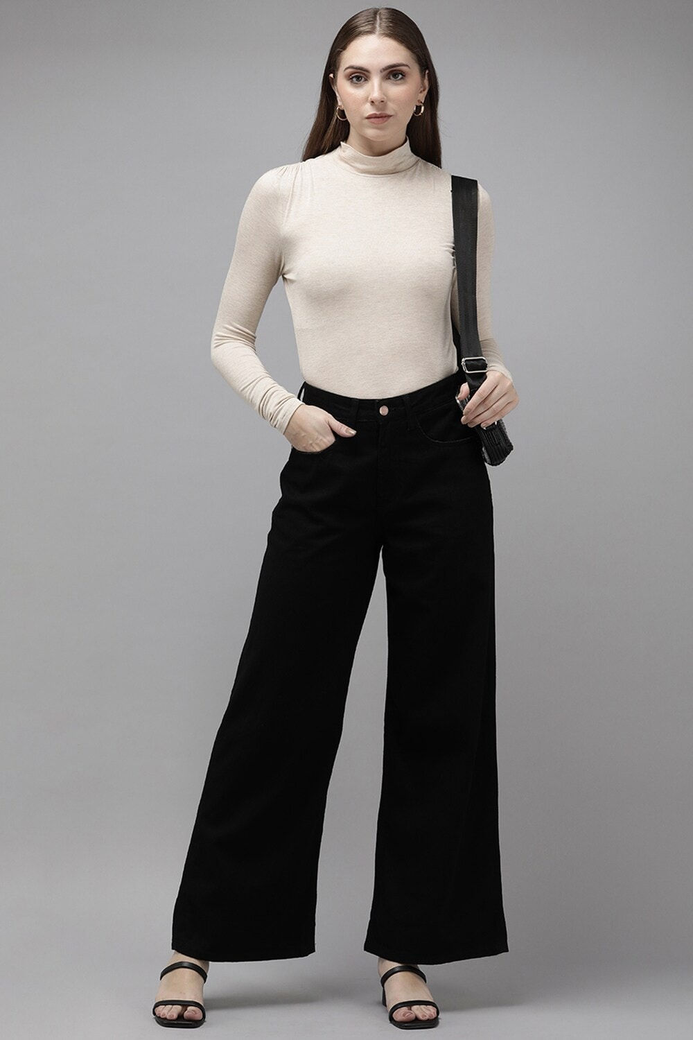 Women Black Dark Wash Regular Fit Jeans for Ultimate Comfort