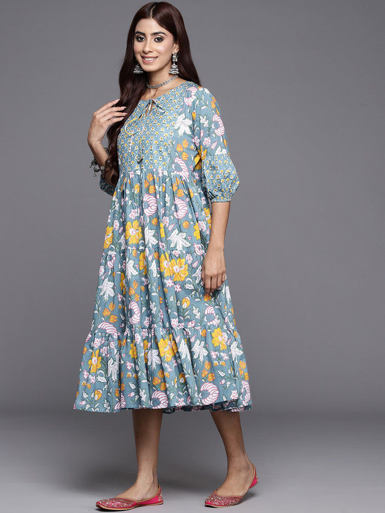 LIBAS Women Blue Floral Print Anarkali Kurta