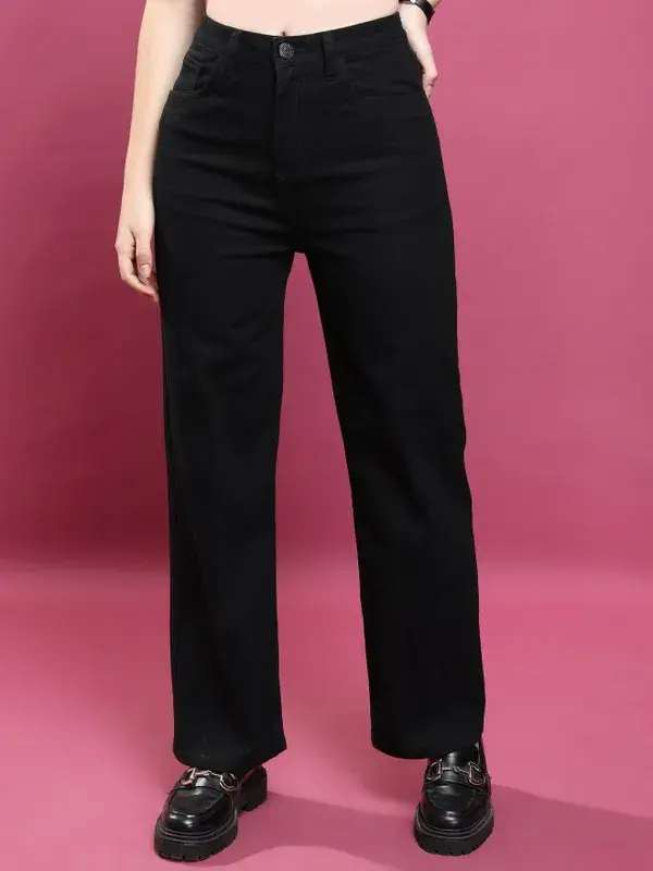 Tokyo Talkies Women Black Flared Stretchable Jeans for Any Occasion