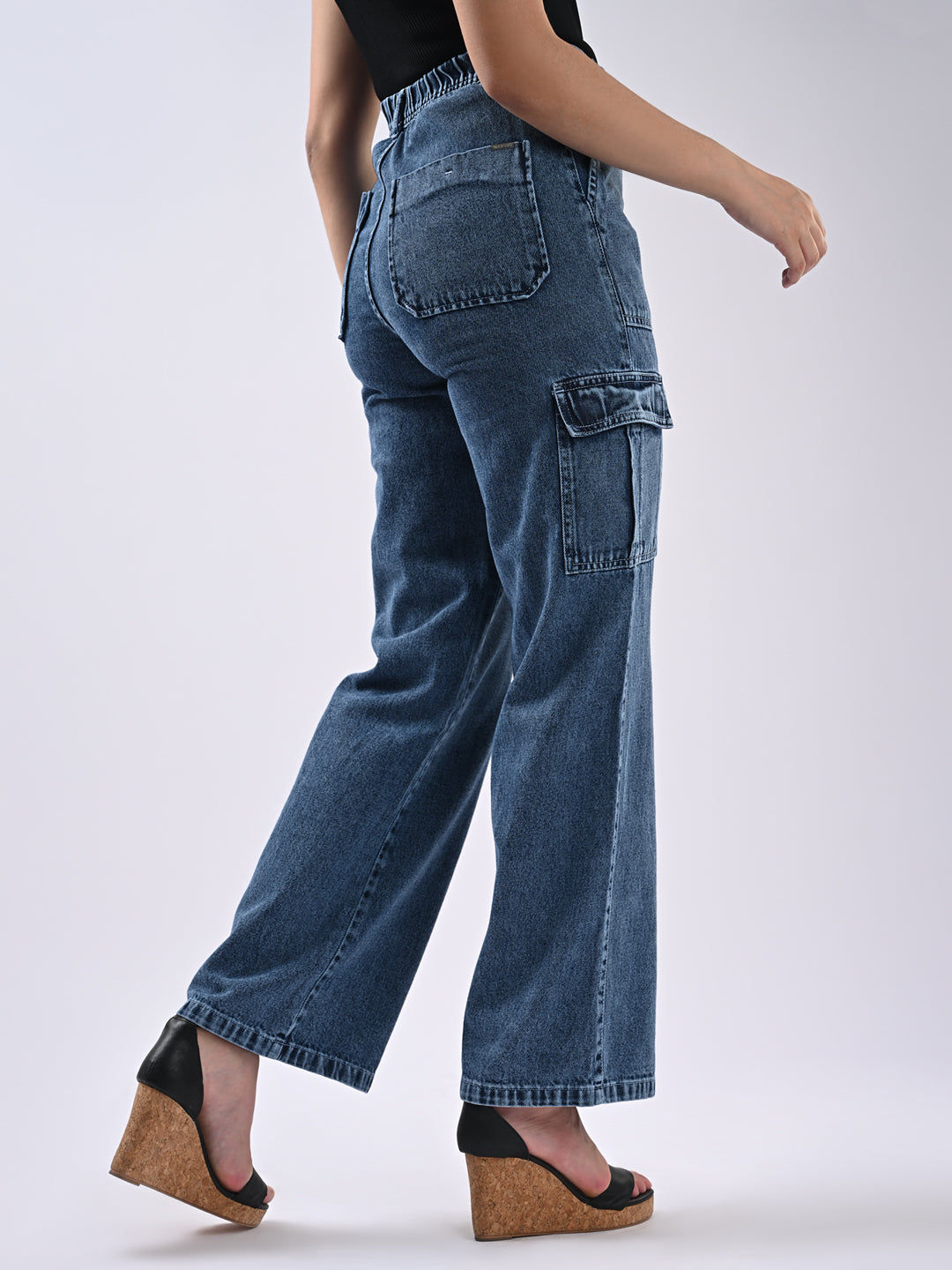 Women Loose Fit Cargo Trousers