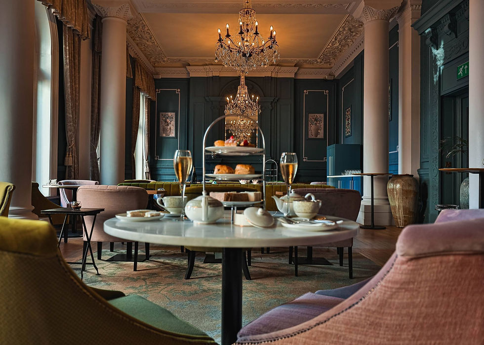 148681276-lifestyle-85-6274x4480-1 (1).jpg