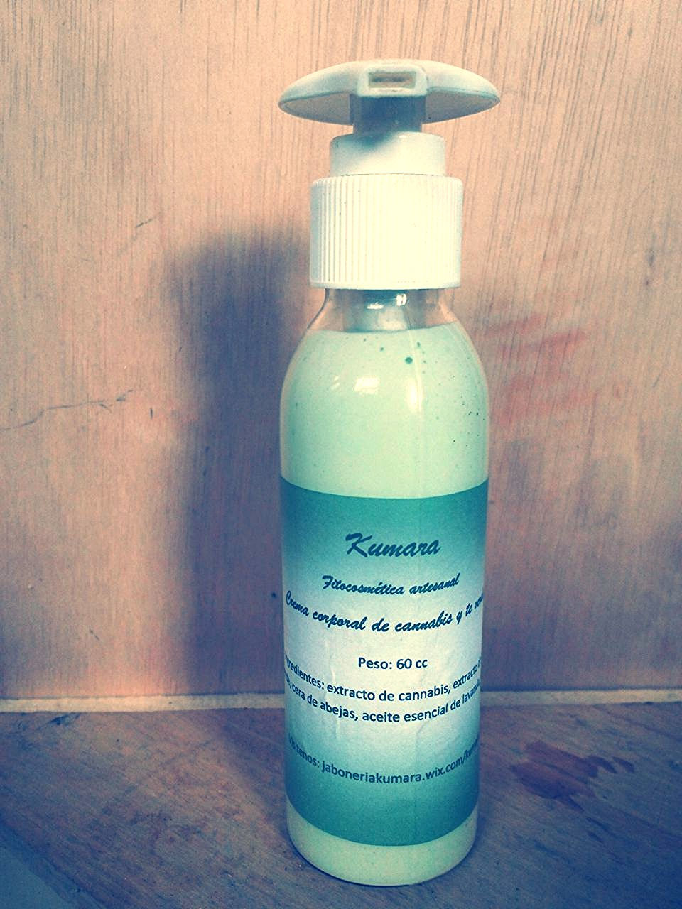 Crema corporal de cannabis y té verde X 120 cc