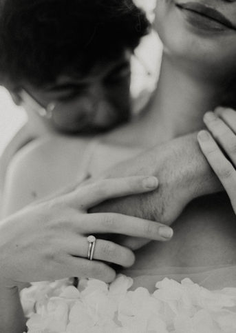 couple photoshoot cancun sunrise