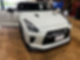 R35 GT-R用モニター付きCarPlay対応Android OS搭載ディスプレイオーディオ取付