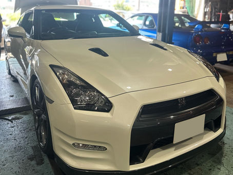 R35 GT-R 1年点検作業 〜長くお付き合いさせていただいているお客様の愛車〜