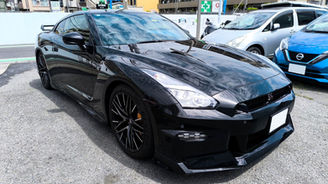 R35 GT-R マフラー交換でご入庫🚗✨リピートのお客様
