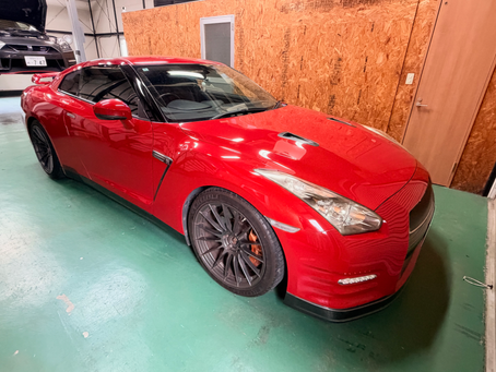 R35 GT-R センターパイプ交換でご入庫🚗✨ これから作業スタート!