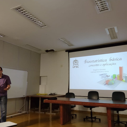 LAPMOL promove Curso de Bioestatística no Departamento de Anatomia Patológica