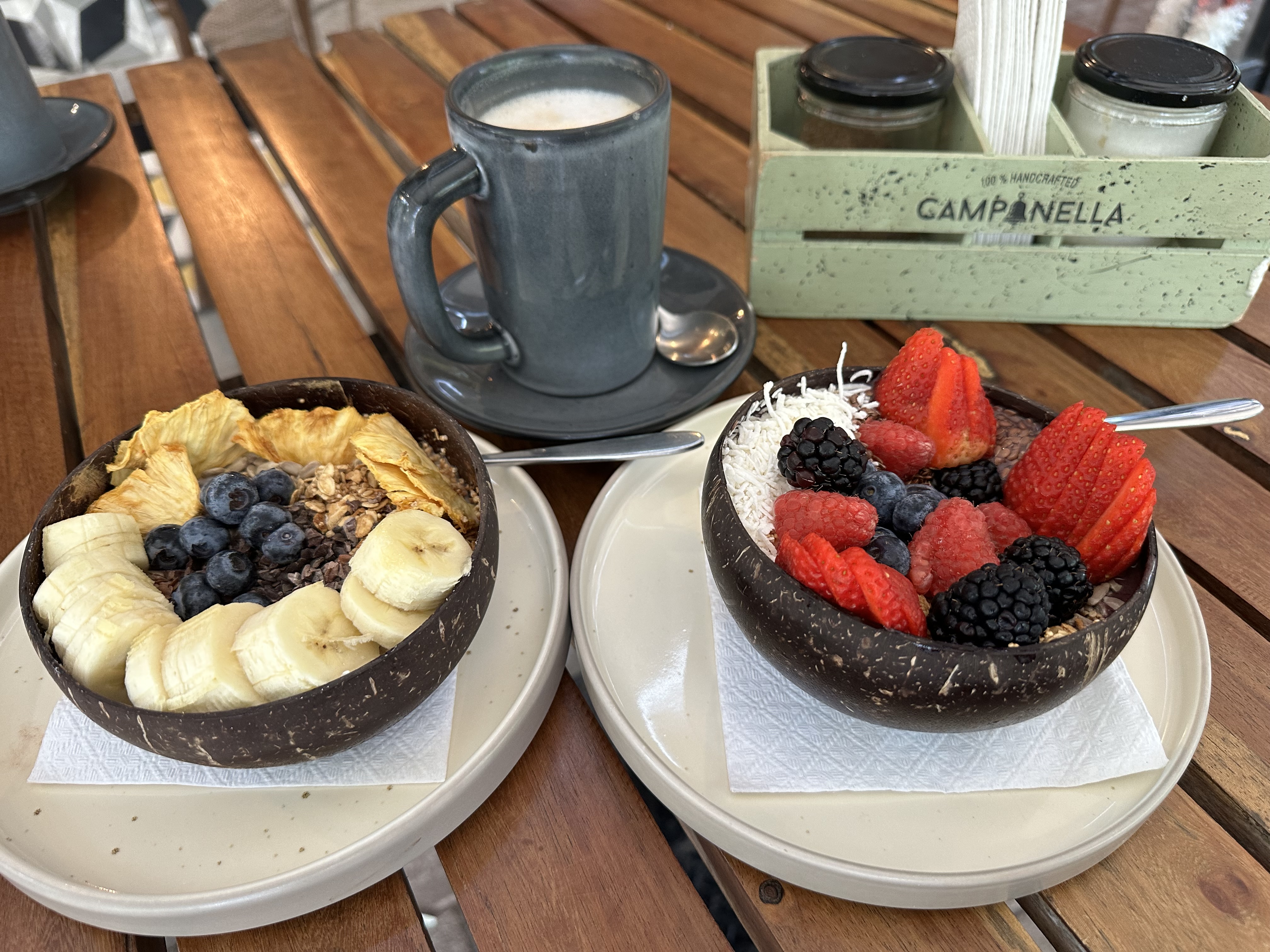 Acai bowls at Campanella Cremerie, Aldea Zama