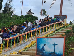 Goroka Diocesan Teachers Make Prayerful Pilgrimage to Our Lady of Fatima Shrine in Mendi