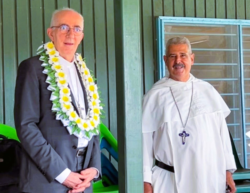 His Grace Archbishop Christopher Cardone OP officially welcomes His Excellency Maurizio Bravi, Apostolic Nuncio to PNGSI, at Holy Cross Cathedral during his first official visit to the Solomon Islands.