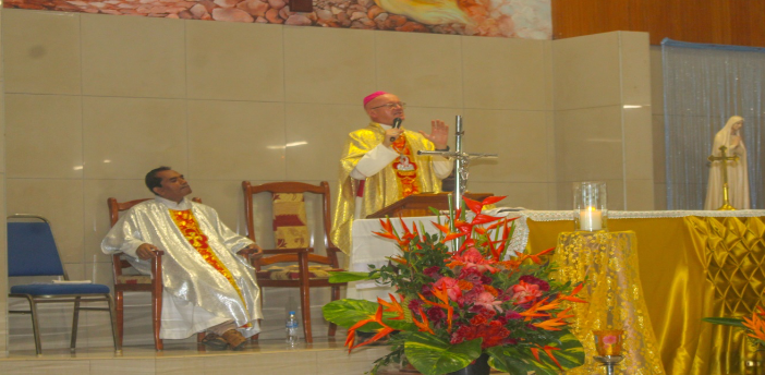Bishop Calls Faithful to Follow Christ as the True Gate