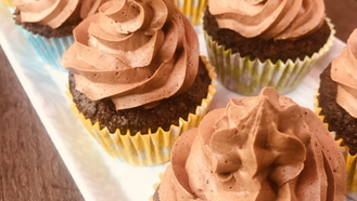 Chocolate Cupcakes with Chocloate Frosting
