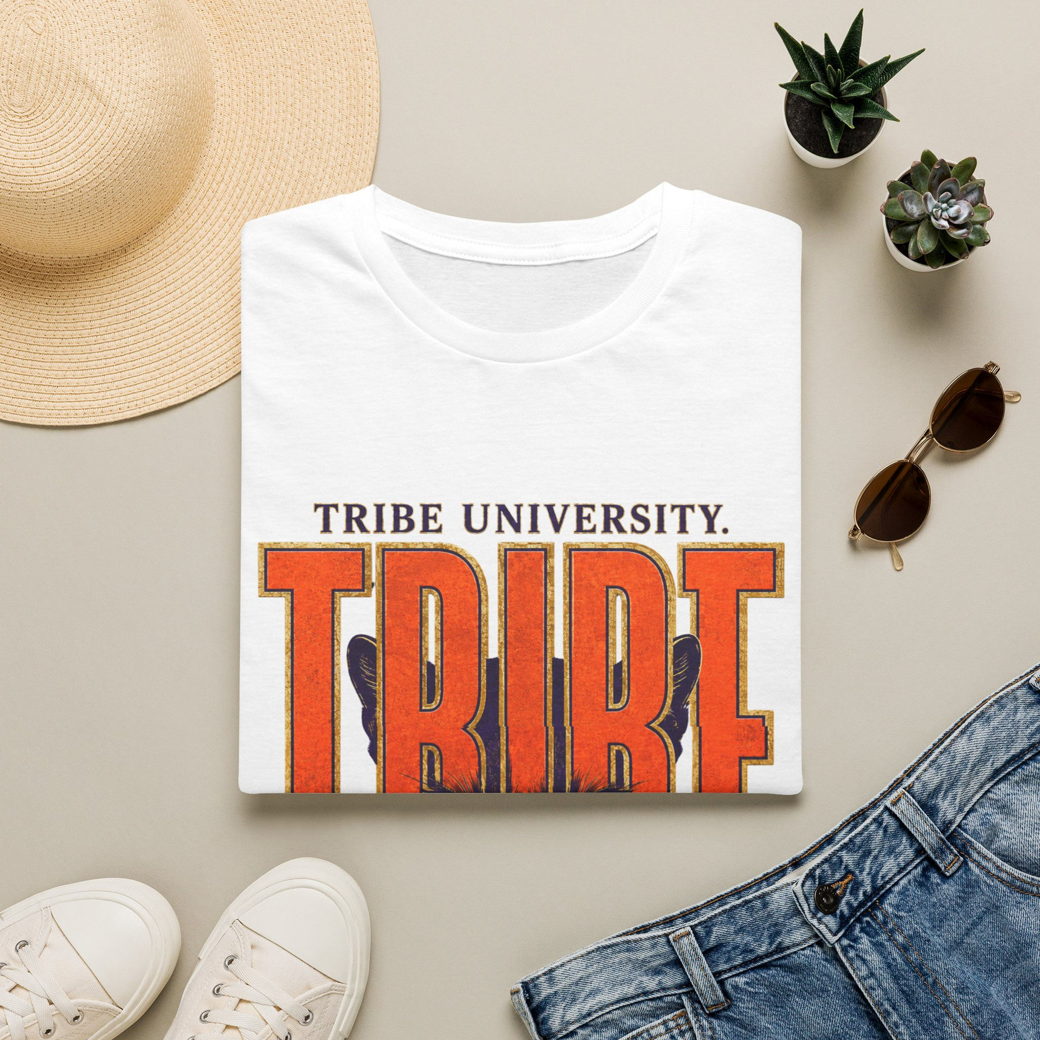 Tribe University MOMT-Shirt — Vintage Panther College Tee