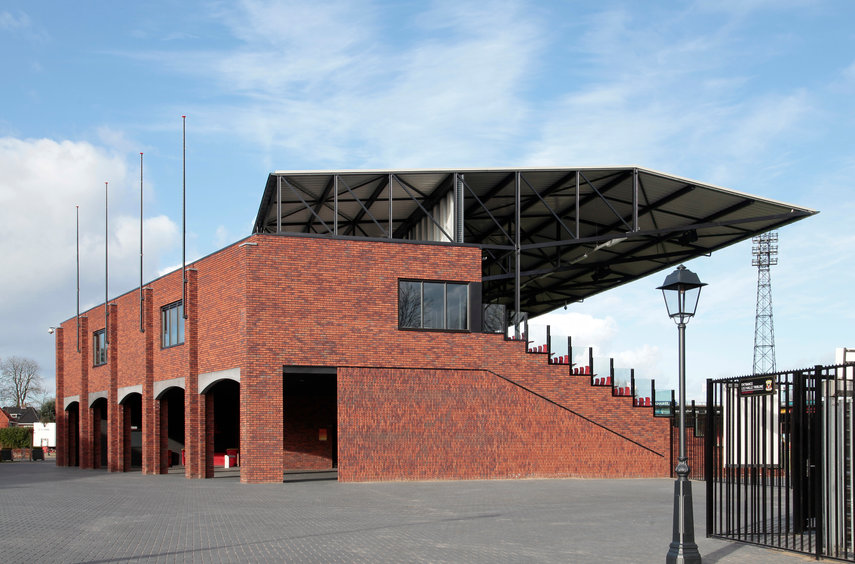 1228-stadion-deventerjpg