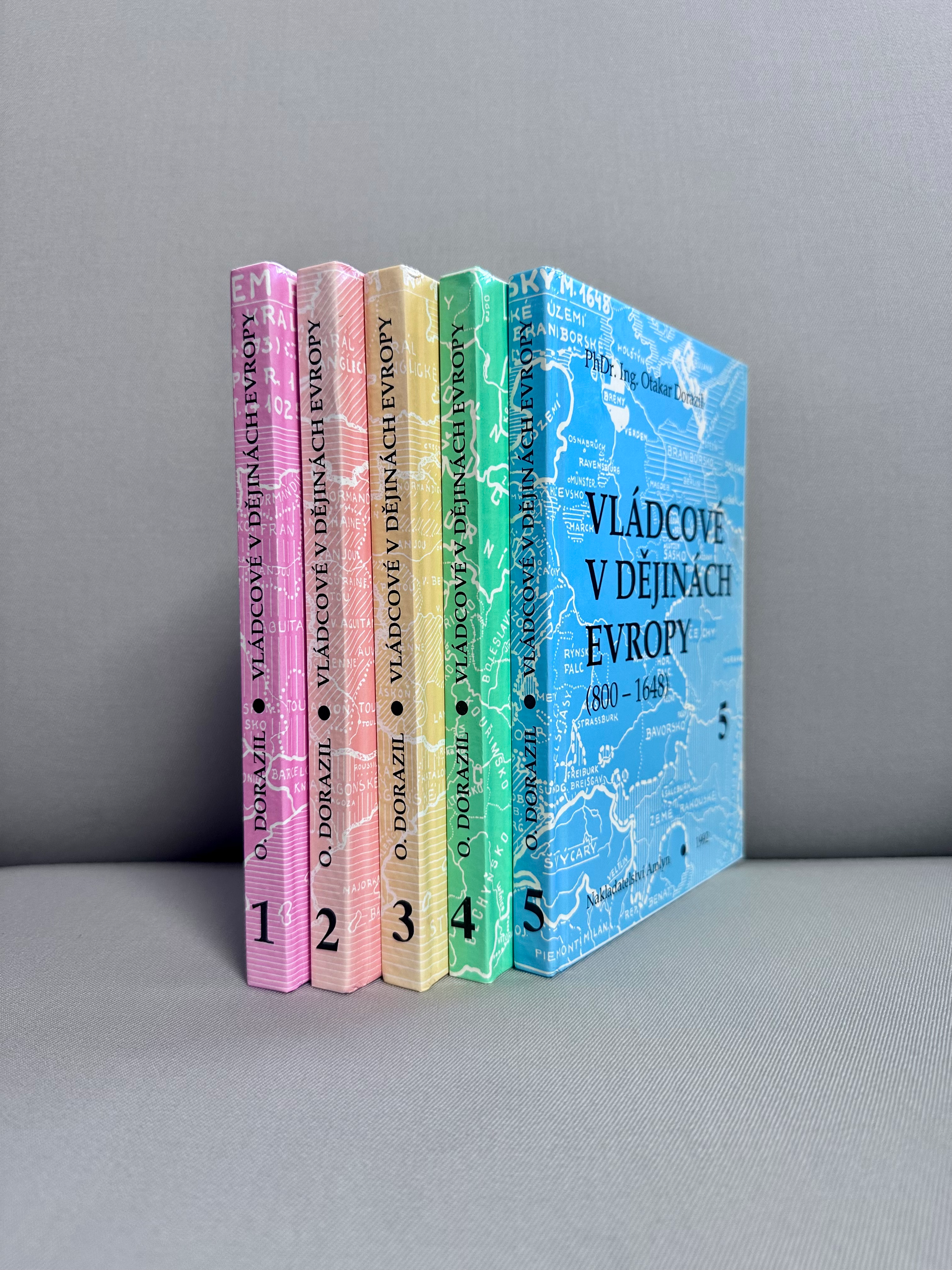 Vládcove v dějinach evropy (800-1648): 1. - 5.