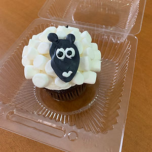 Shaun the sheep cupcakes
