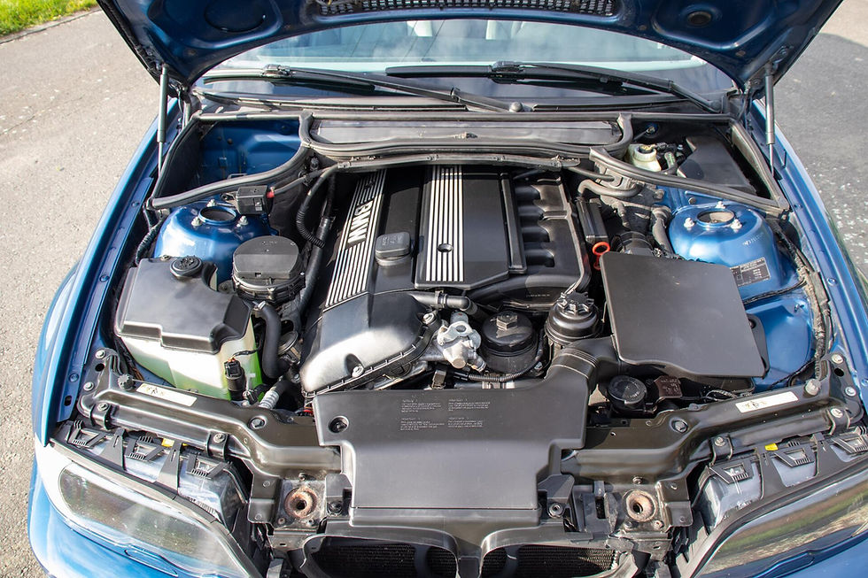 Motor BMW de seis cilindros em linha