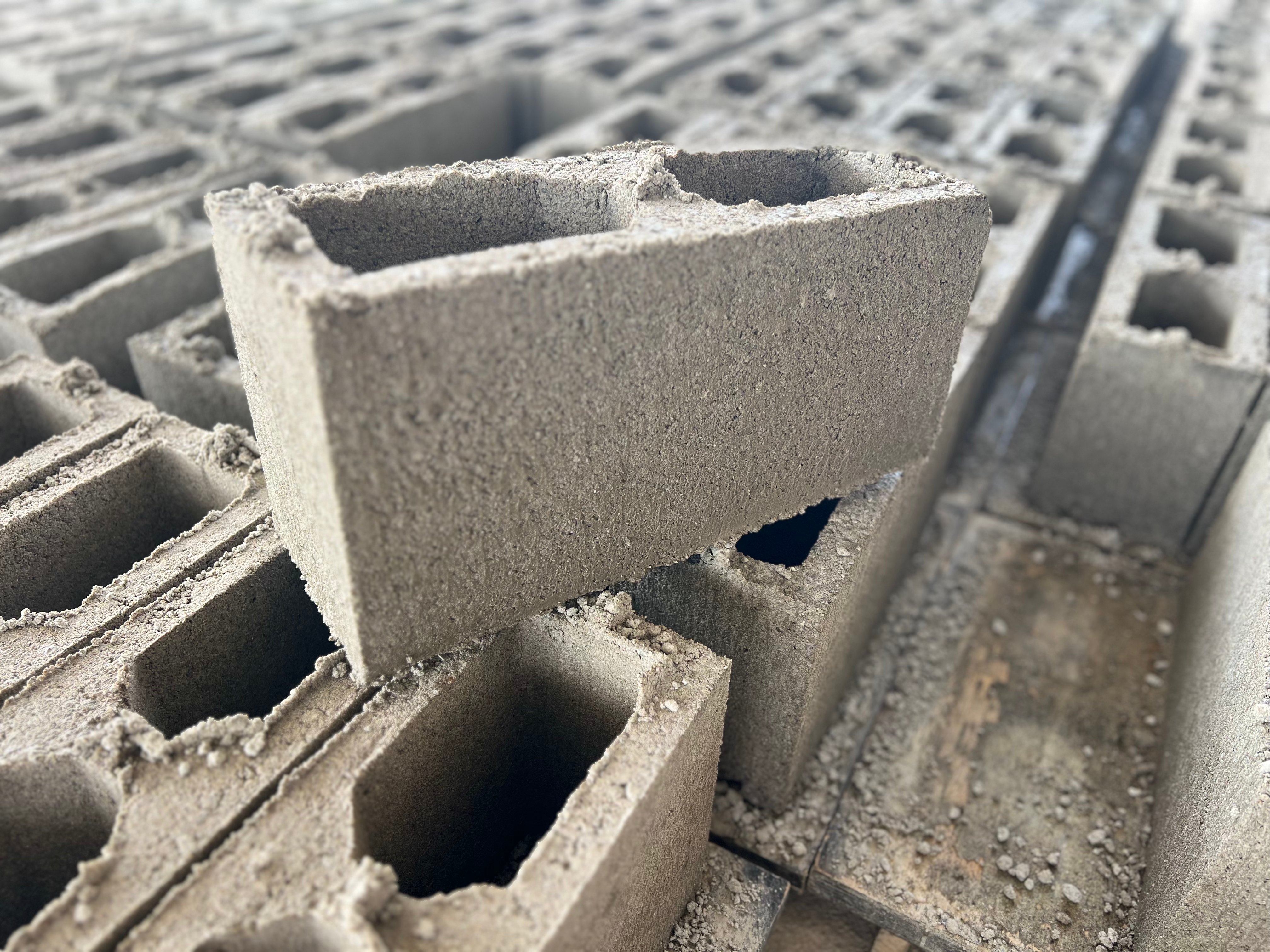 Blocos e Canaletas de Concreto EST. 14/19/39 