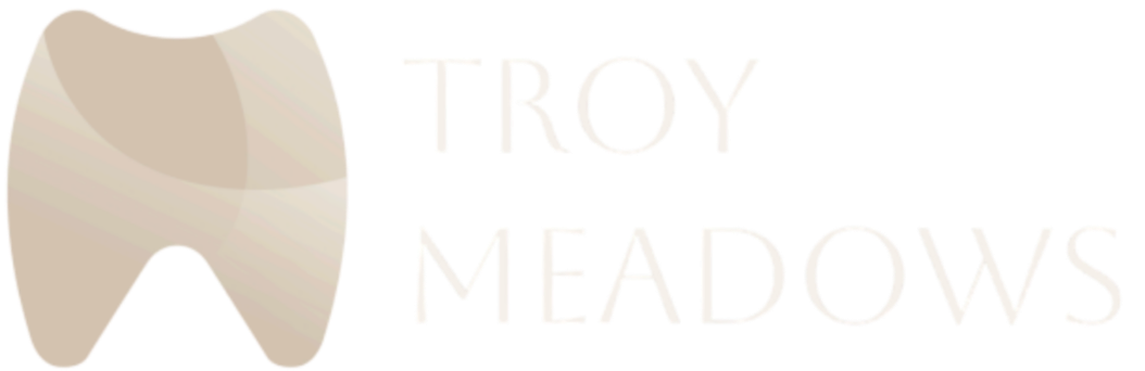 Logotipo Nail Art Elegante Rosa e Preto (13)_edited.png