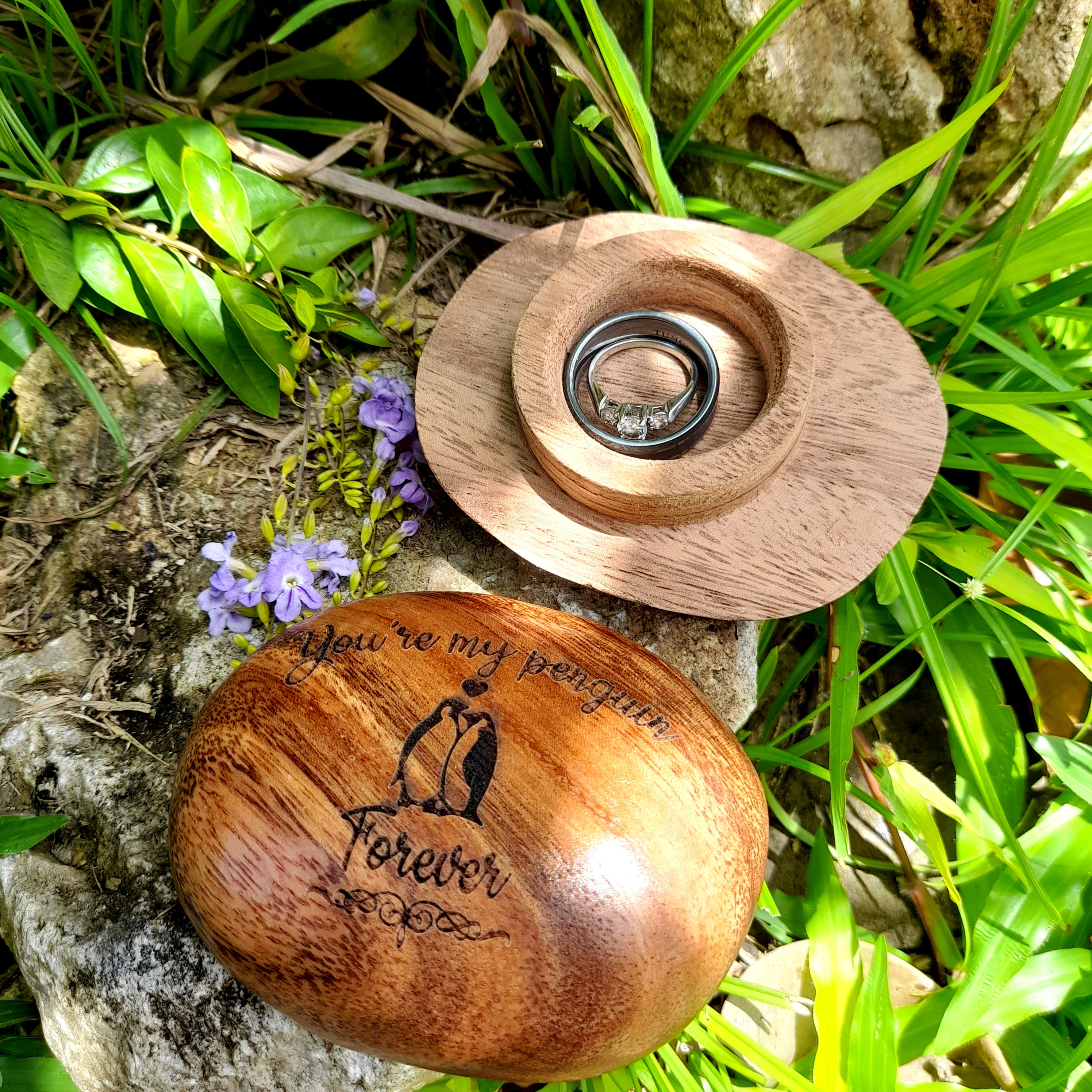 Personalized Pebble Ring Box