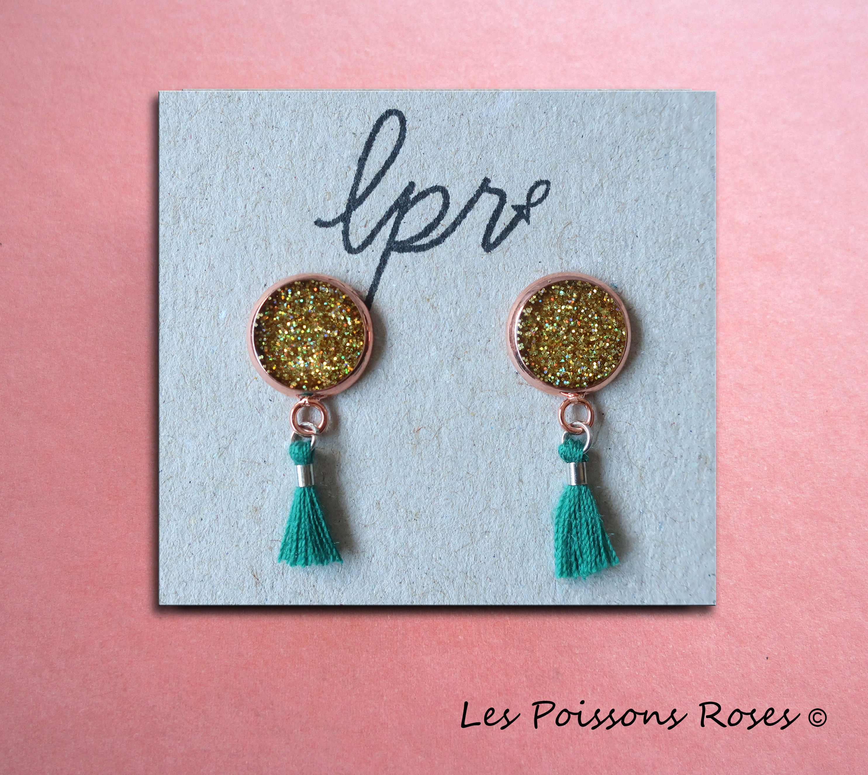 Golden & Pompons