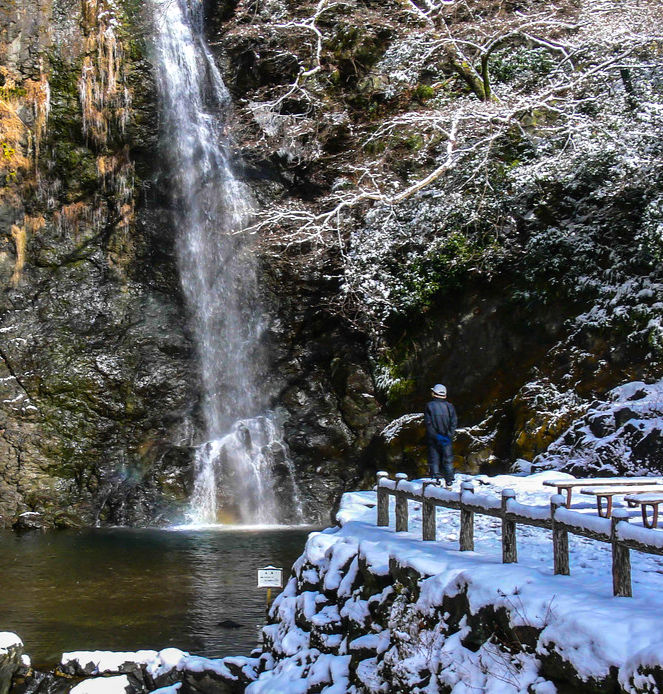 Minoh falls Osaka in snow
