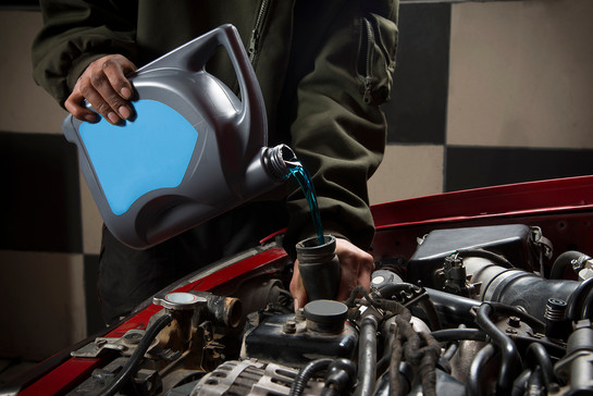 Best Windshield Wiper Fluid to Keep Your Car Clean