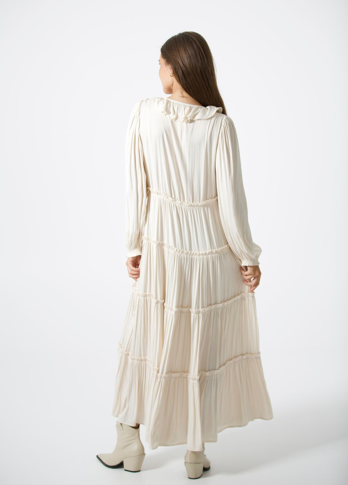 Robe longue à volants
