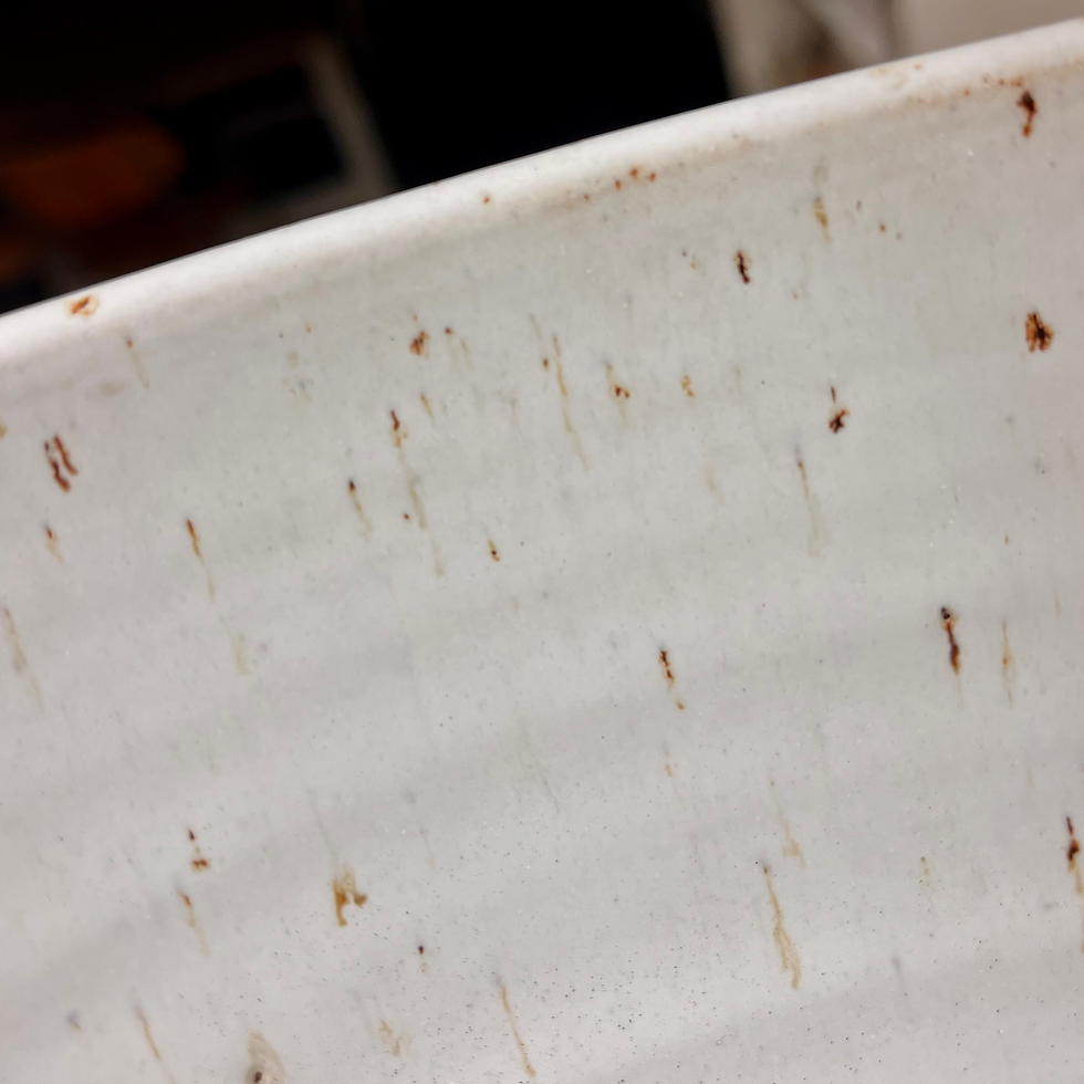 Thumbnail: Drippy serving bowl - medium
