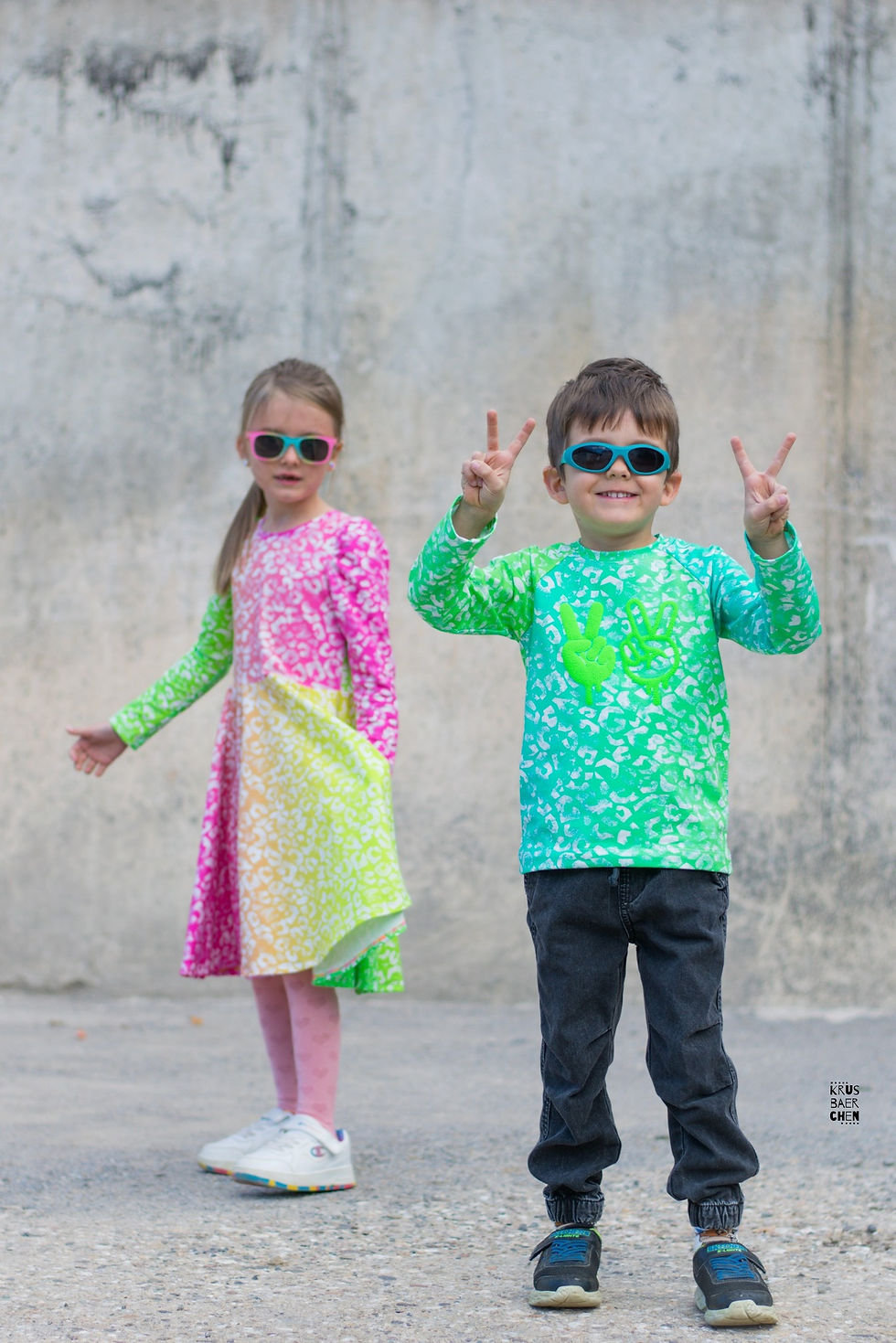 Miniaturbild: Jersey Geometric Leo Grunge Light "Rainbow Neon"