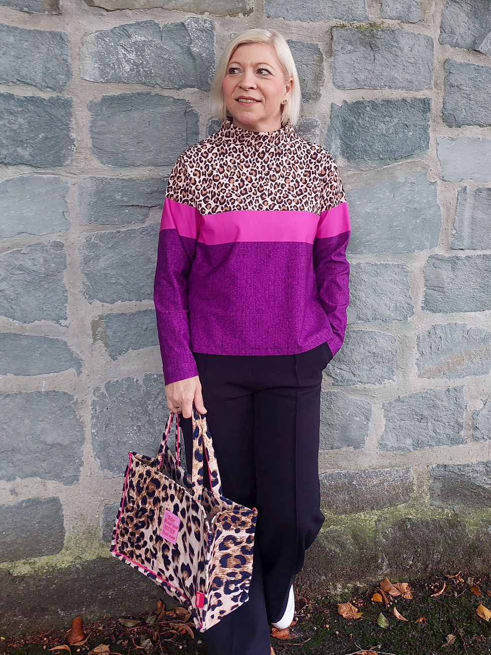 Miniaturbild: French Terry Geo Leo Lining "Fuchsia"