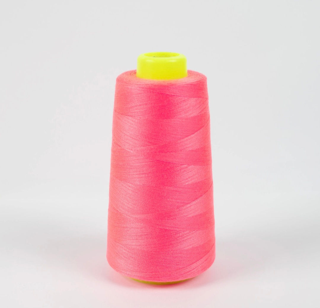 Overlock/Coverlock- Garn Neon pink 2743m