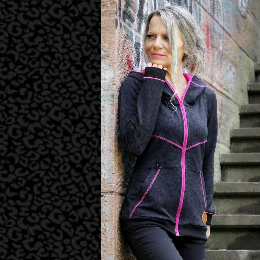 Geometric Leo Subtle "black"