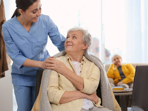 Dizziness in Elderly Patients: Causes and When to Seek Care