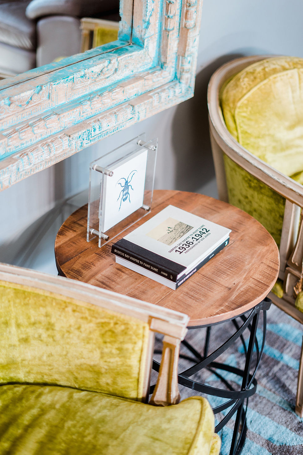 SideTable_1.jpg