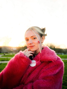 Mara Liddle vuelve a la escena del indie pop con un deslumbrante nuevo single ‘Girl of Your Dreams’.