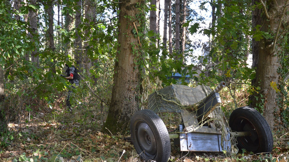Photo installation arène extérieur airsoft