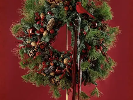 Deck the Halls With Blooms & Blossoms’ Seasonal Wonders