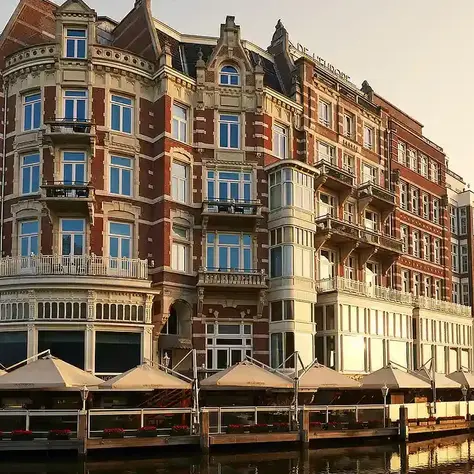 This Heineken Family-Owned Grand Dame on the Amstel Has a Life of Its Own