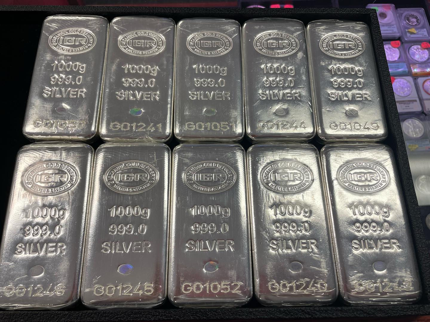 Easter deal on kg silver bars 
