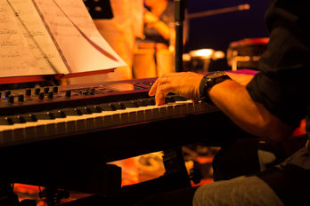 Porque tocam os pianos