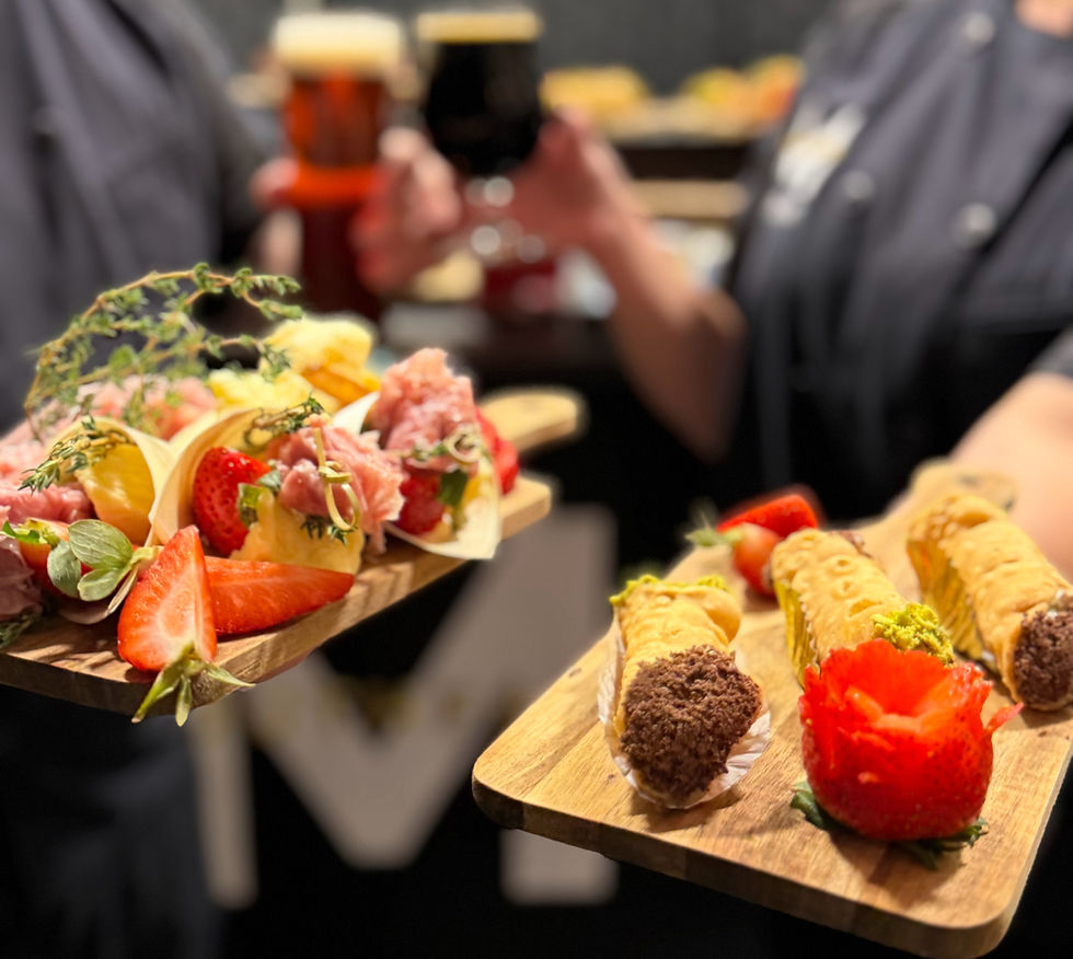 Co-Co: Cones & Connoli's