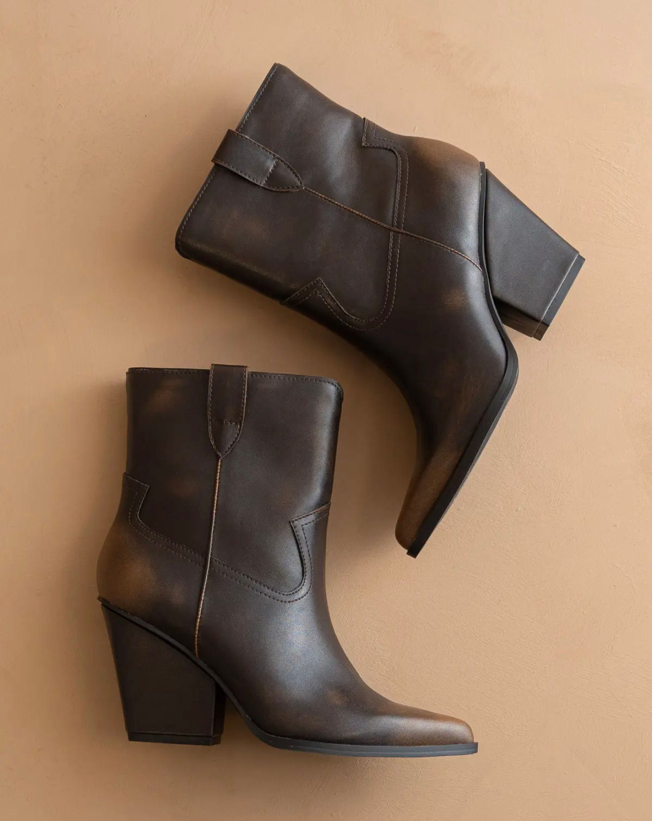 Oasis society coffee two tone western booties