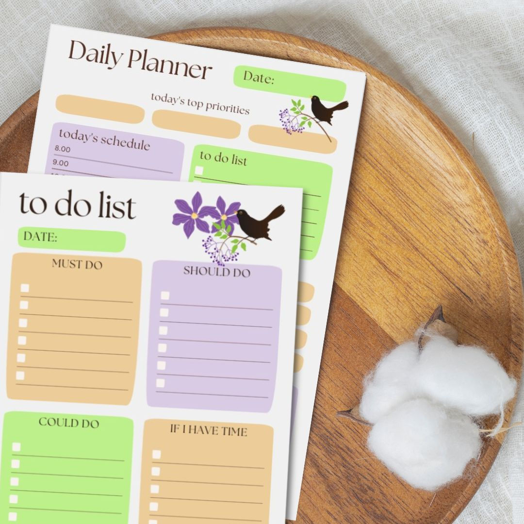 Little Blackbird Printable Daily Planner and To Do List PDF