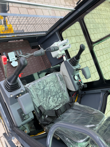 1 T MINIBAGGER mit Kabine / Euro 5 und CE Zertifiziert Hamburg Lagerabholung EUR 6.999,00 - DE 1 T MINIBAGGER mit Kabine / Euro 5 und CE Zertifiziert Hamburg Lagerabholung EUR 6.999,00 - DE