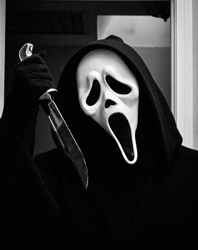 10 CREEPY HORROR MASKS | The Scream Queen